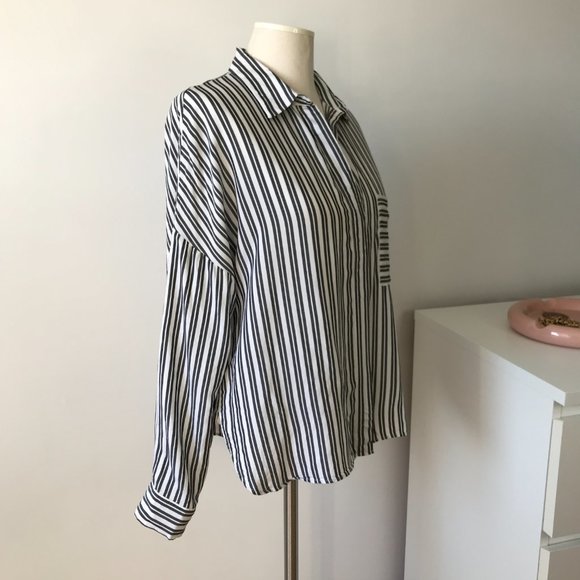 H&M White Black Striped Button Down Blouse - Picture 4 of 5